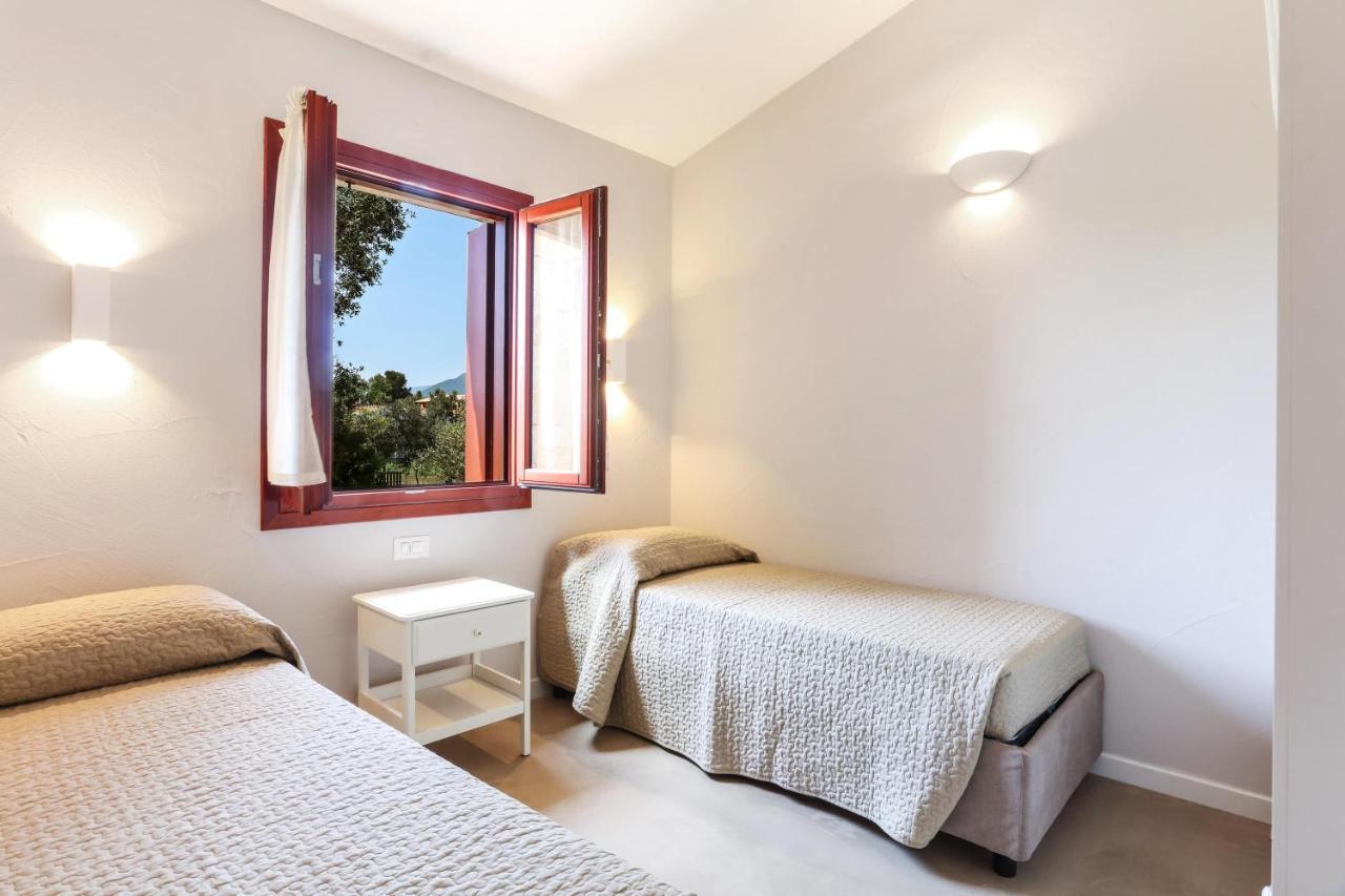 Villa La Casa Di Debora San Teodoro  Exterior foto